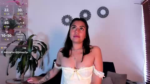 Snapshot of im_amber_ chatting on 02-19-26, 01:29 amber online show from 02-19-26, 01:29