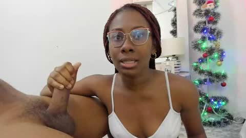 Ariana online show from 12-31-24, 02:25