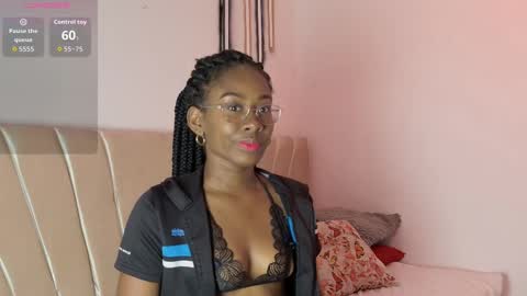 Ariana online show from 10-24-25, 12:12