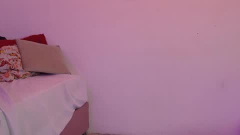 aurora online show from 10-27-25, 07:07