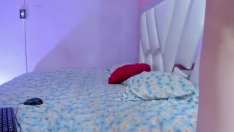 im_brittany_333 online show from 07-02-26, 03:23
