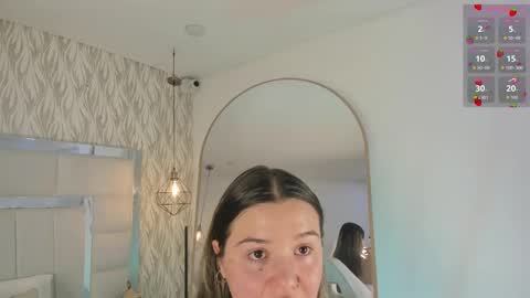 DAHLIA online show from 09-18-25, 08:44