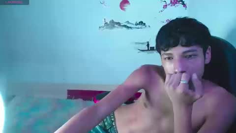 Snapshot of im_david01 chatting on 10-23-25, 07:34 im_david01 online show from 10-23-25, 07:34