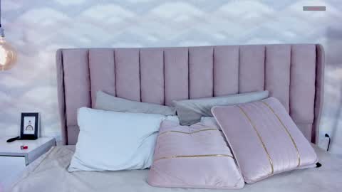 Snapshot of im_giselle_ chatting on 09-12-25, 05:40 Giselle online show from 09-12-25, 05:40