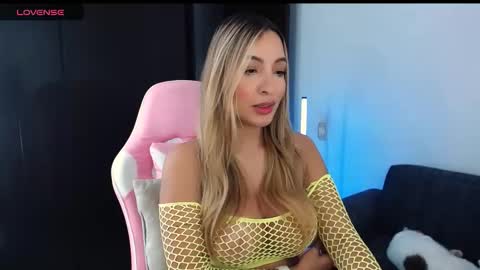 Snapshot of im_grecia chatting on 01-05-26, 08:45 Grecia online show from 01-05-26, 08:45