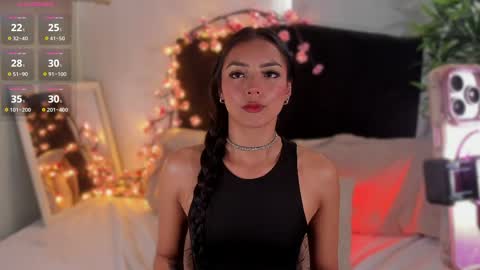 Snapshot of im_isabellaa chatting on 05-26-26, 08:05 Isa online show from 05-26-26, 08:05