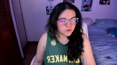 mei mei uwu online show from 01-09-26, 12:57