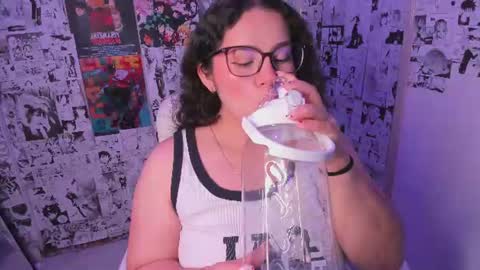 Snapshot of im_meii chatting on 06-25-26, 02:55 mei mei uwu online show from 06-25-26, 02:55
