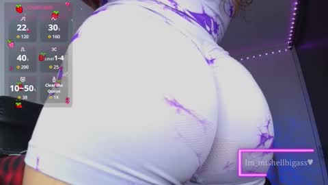Snapshot of im_miabigass chatting on 11-17-25, 06:46 Mishell Martinez INSTAGRAM im mishellbigass online show from 11-17-25, 06:46