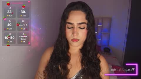 Snapshot of im_miabigass chatting on 11-29-25, 03:59 Mishell Martinez INSTAGRAM im mishellbigass online show from 11-29-25, 03:59