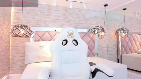 im mou  online show from 03-01-25, 03:49