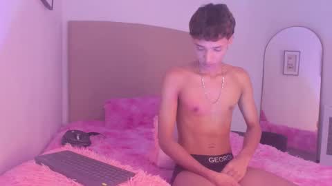 Snapshot of im_ralff chatting on 02-02-26, 08:29 RALF online show from 02-02-26, 08:29