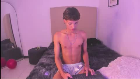 Snapshot of im_ralff chatting on 02-09-26, 08:46 RALF online show from 02-09-26, 08:46