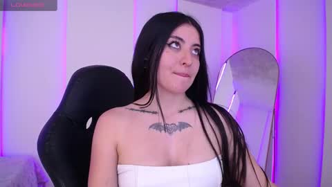 Snapshot of im_rosse_ chatting on 12-19-25, 09:11 Jade Rosse online show from 12-19-25, 09:11