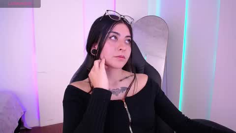 Snapshot of im_rosse_ chatting on 02-04-26, 07:09 Jade Rosse online show from 02-04-26, 07:09