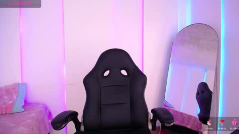 Snapshot of im_rosse_ chatting on 03-11-26, 06:47 Jade Rosse online show from 03-11-26, 06:47