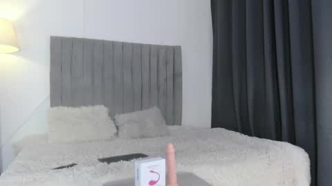 Snapshot of im_thomass chatting on 02-11-26, 12:32 thomas online show from 02-11-26, 12:32