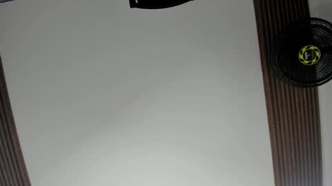 Snapshot of im_tyra chatting on 01-11-26, 05:56 im_tyra online show from 01-11-26, 05:56