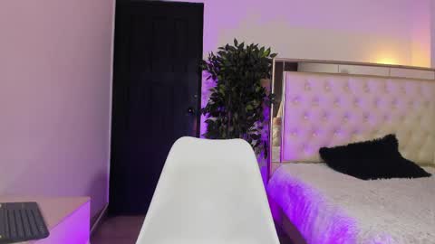 im_xandersmith online show from 04-12-26, 07:19