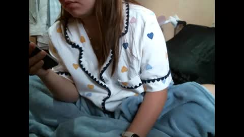 Snapshot of im_your_secret chatting on 11-03-25, 06:14 im_your_secret online show from 11-03-25, 06:14