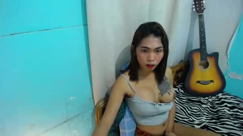 Ms. M online show from 11-28-25, 07:49