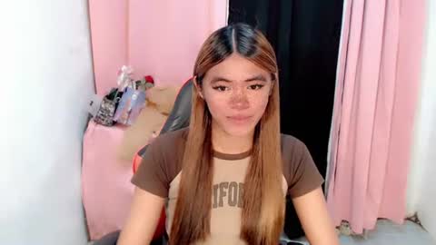im_yourfairyannaxx online show from 04-05-26, 07:49