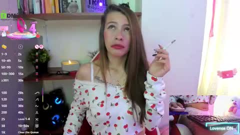 Snapshot of im_yoursweetlisa chatting on 10-21-25, 04:51 Lisa Hyga online show from 10-21-25, 04:51