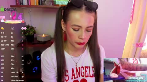 Snapshot of im_yoursweetlisa chatting on 11-11-25, 08:53 Lisa Hyga online show from 11-11-25, 08:53