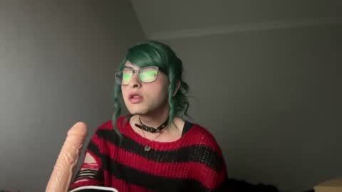 imacherryvelvet online show from 07-06-26, 09:17