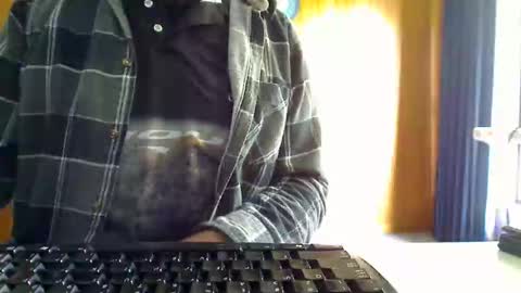 Snapshot of imaussiechris chatting on 06-08-26, 11:49 Aussie Guy online show from 06-08-26, 11:49
