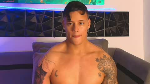 Snapshot of imconor chatting on 01-03-25, 01:05 imconor online show from 01-03-25, 01:05