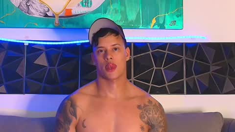 Snapshot of imconor chatting on 01-31-25, 09:37 imconor online show from 01-31-25, 09:37