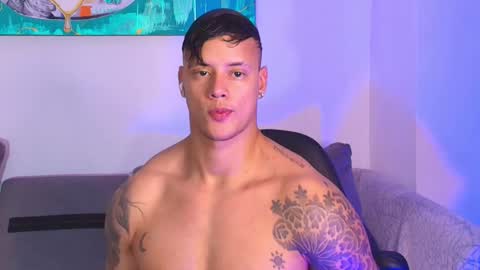 Snapshot of imconor chatting on 10-02-25, 10:39 imconor online show from 10-02-25, 10:39