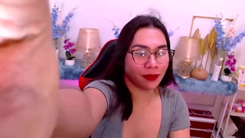 Snapshot of imdestined_foryou chatting on 02-13-25, 06:48 Ashley online show from 02-13-25, 06:48