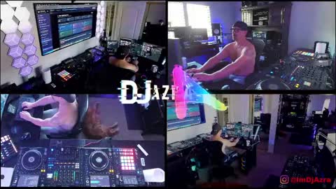 Snapshot of imdjazra chatting on 04-12-26, 04:34 DJ Azra online show from 04-12-26, 04:34