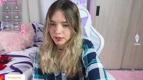Snapshot of imlarisamaia chatting on 02-07-25, 01:04 Larisa online show from 02-07-25, 01:04