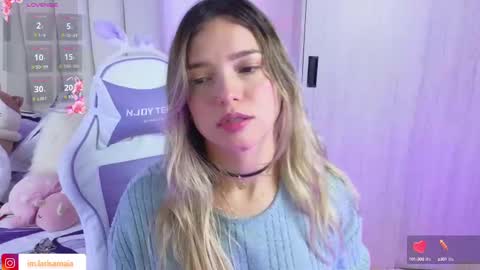 Snapshot of imlarisamaia chatting on 02-22-25, 03:45 Larisa online show from 02-22-25, 03:45