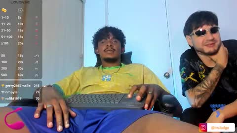 Snapshot of imlodge chatting on 09-18-25, 09:06 Camilo Lodge online show from 09-18-25, 09:06