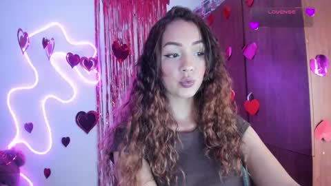 mia ---------  COL TIME online show from 02-15-26, 11:01