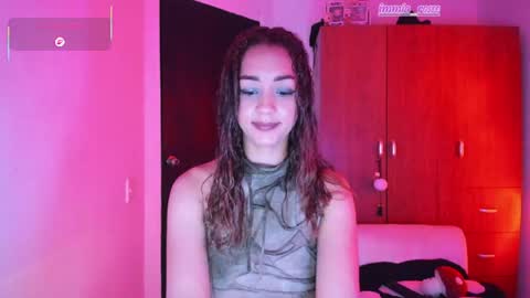 mia ---------  COL TIME online show from 07-29-26, 12:09