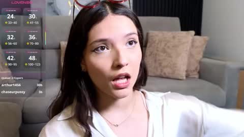 Karen  online show from 12-19-25, 07:32