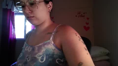 Snapshot of imsohornydacom chatting on 02-22-26, 06:06 Florencia online show from 02-22-26, 06:06