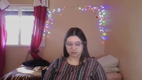 Snapshot of imsohornydacom chatting on 06-24-26, 03:11 Florencia online show from 06-24-26, 03:11