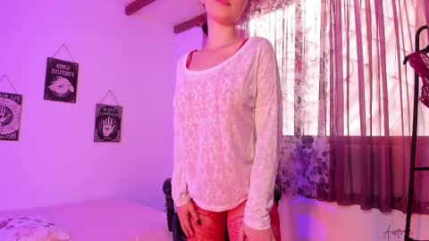 Aurora online show from 02-25-25, 07:58