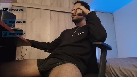 Snapshot of imyourg0d chatting on 02-20-26, 07:43 Daniel thumb up me please its important Im new INDEPENDENT MODEL online show from 02-20-26, 07:43