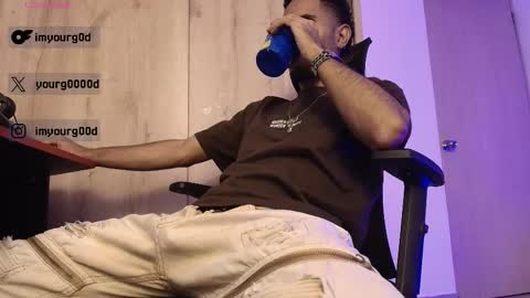 Snapshot of imyourg0d chatting on 03-03-26, 03:01 Daniel thumb up me please its important Im new INDEPENDENT MODEL online show from 03-03-26, 03:01