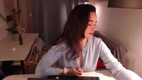 Lin online show from 09-20-25, 10:22