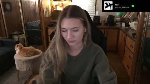 Snapshot of incognitoqueen chatting on 12-13-24, 02:54 Carter online show from 12-13-24, 02:54