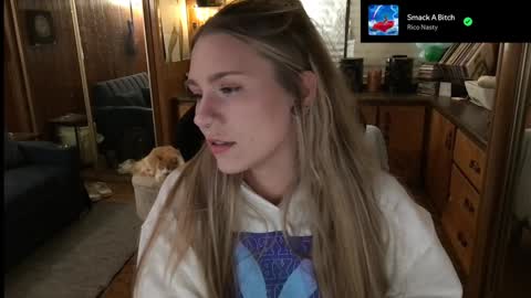 Snapshot of incognitoqueen chatting on 12-26-24, 05:58 Carter online show from 12-26-24, 05:58