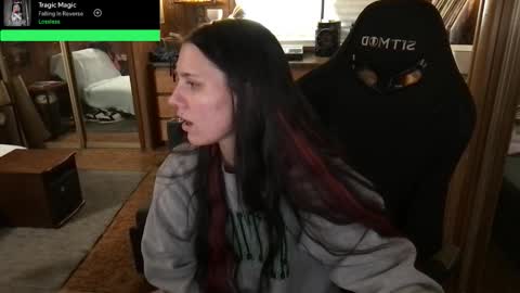 Snapshot of incognitoqueen chatting on 12-17-25, 06:19 Carter online show from 12-17-25, 06:19